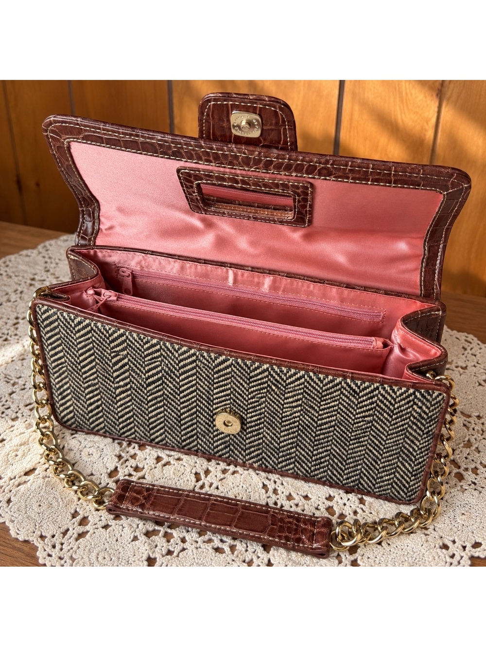 Vintage Herringbone Shoulder Bag Liz Claiborne Brown Croc Embossed Chain Purse